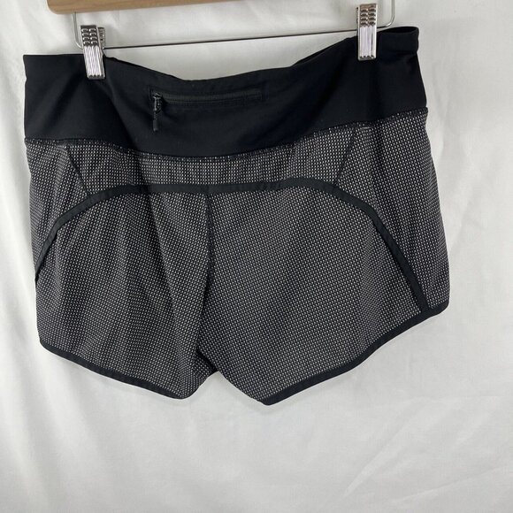 Lululemon Run Times Short Women's Size 8 Black and White Squares - Picture 4 of 13